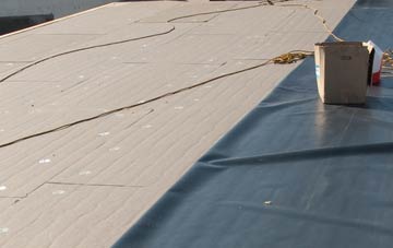 disadvantages of Hole flat roof insulation